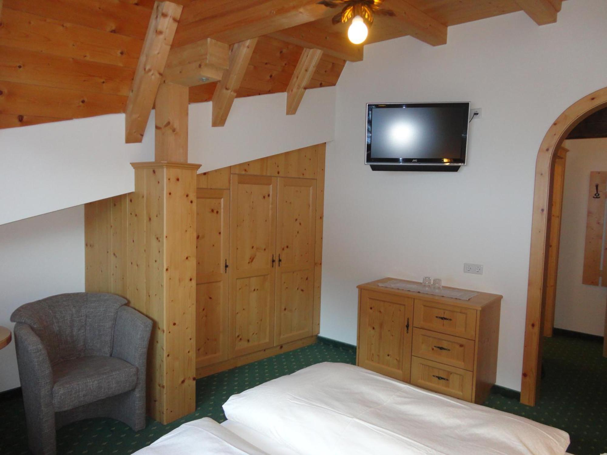 Hotel Garni Klocker Kaltenbach Room photo